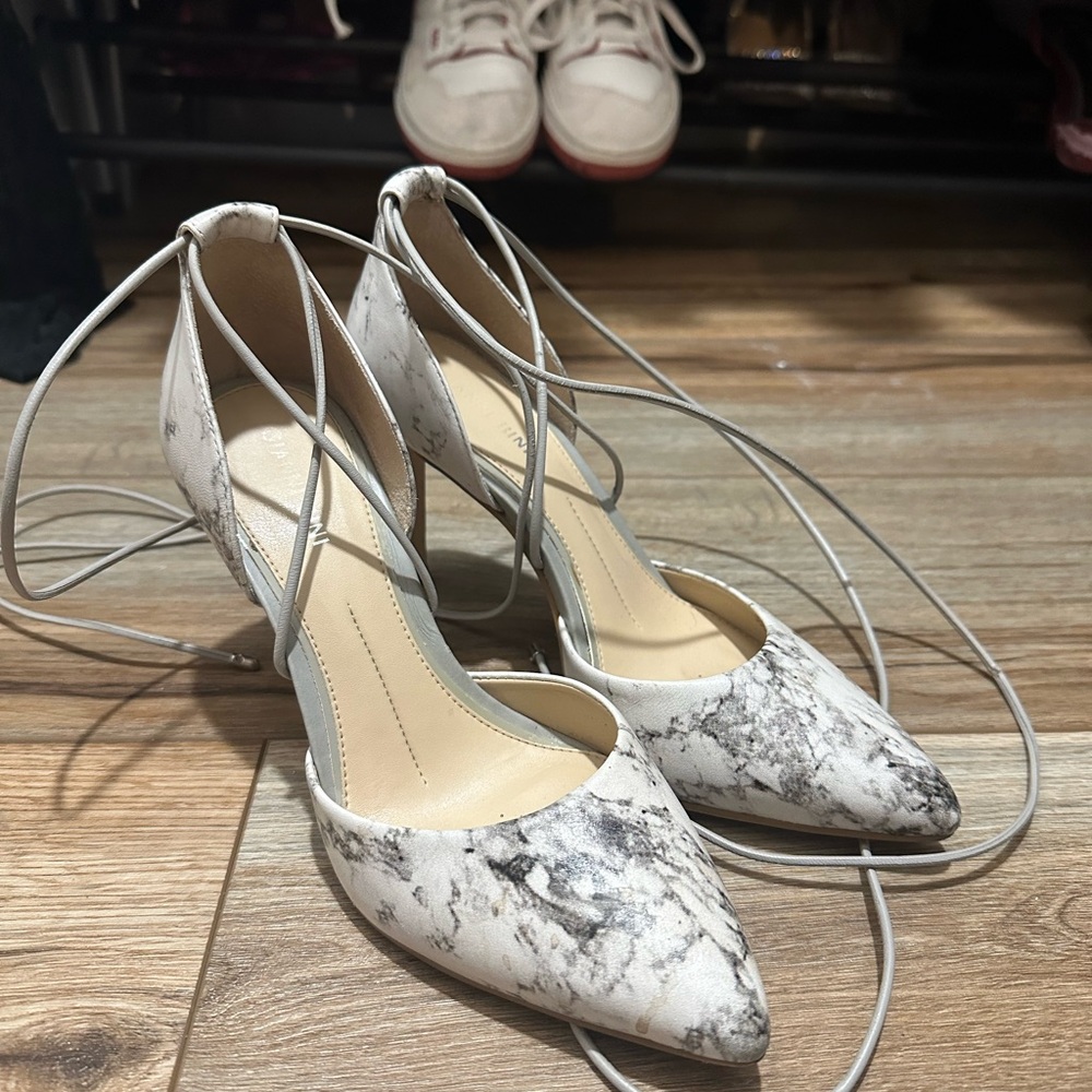 Elegant Marble Patterned Women's Heels